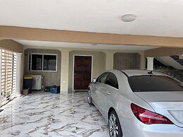 360 Rokview Suites