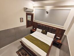 Taj Belleza Vista By Trippizo