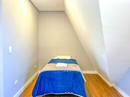 Casa com 4 Su tes Jacuzzi e Lareira Externa