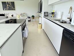 Luxury 2BR Bolongo Ocean View Private Beach