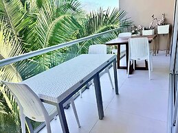 Bolongo: Your Exclusive Oceanfront Escape