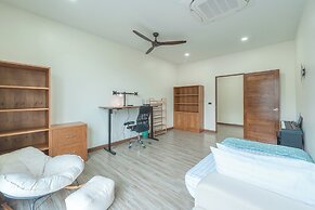 Pool Villa Near Laguna Golf Beaches V226