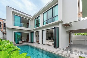 Pool Villa Near Laguna Golf Beaches V226