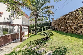 4BR House Pool & BBQ 500m From Beach Che0401