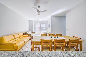 Apt w/ Balcony 250m Mariscal Beach Cra304