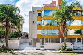 Apt w/ Balcony 250m Mariscal Beach Cra304