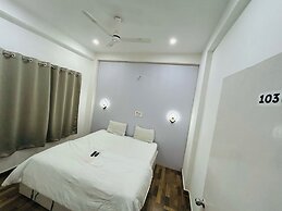 Hotel The White House Varanasi