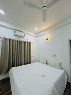 Hotel The White House Varanasi