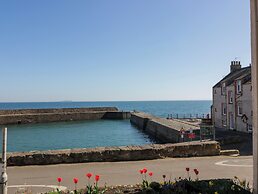 Isle of May View