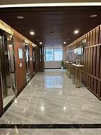 Skyport Hotel