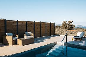 J K Villa With Private Pool