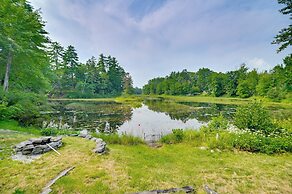 Lake Access + Views: Family Getaway in Conway!