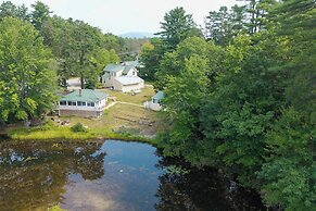 Lake Access + Views: Family Getaway in Conway!