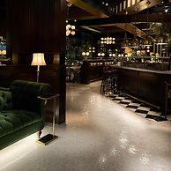 Daniella's Suites