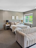 Daniella's Suites