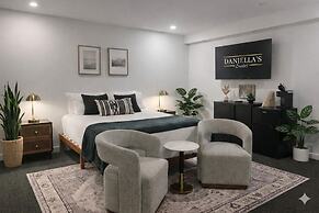 Daniella's Suites