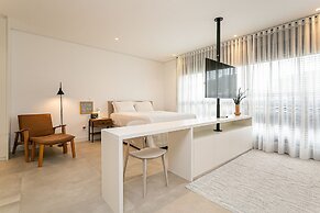 First Residencial Multifuncional by Viva - Conforto e Fácil Acesso às 