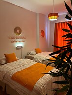 Rose Lia Otel