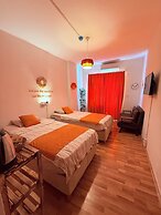 Rose Lia Otel