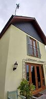 Bayview Cottage Escape in Pendine