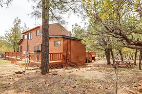 Private Hot Tub & Fire Pit: Pine Cabin Near Hiking