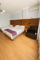Ferah Hotel