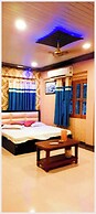 Hotel HR Kashi Viswanath Temple