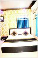 Hotel HR Kashi Viswanath Temple
