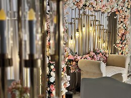 Time Grand Plaza