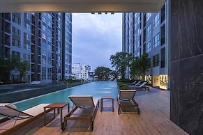 Pattaya City Center Amazing Pool
