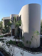 Unique Rooftop Sea View Walking to Beach The Best