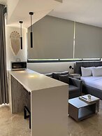 Perfect Studio Light and Nature in Aldea Zama