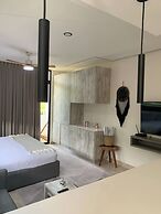 Perfect Studio Light and Nature in Aldea Zama