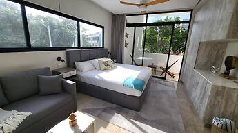 Perfect Studio Light and Nature in Aldea Zama