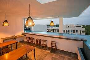 Perfect Studio Light and Nature in Aldea Zama