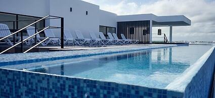 Perfect Studio Light and Nature in Aldea Zama