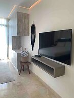 Perfect Studio Light and Nature in Aldea Zama