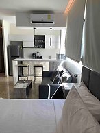 Perfect Studio Light and Nature in Aldea Zama