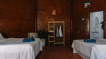 The little garden homestay