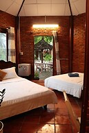 The little garden homestay