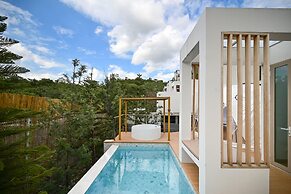 TheX10 PrivatePoolVilla & ResortKhaoYai