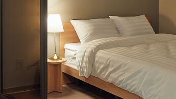 Elbon The Stay