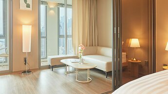 Elbon The Stay