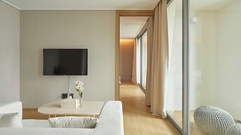 Elbon The Stay