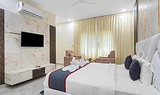 Fabhotel Sky Land