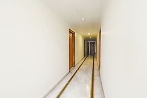 Fabhotel Marjan International