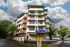 Fabhotel Galaxy Grand