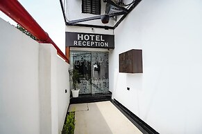 Fabhotel Seemansh