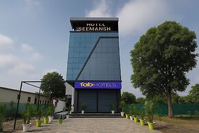 Fabhotel Seemansh