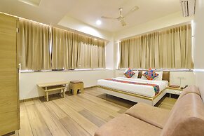 Fabhotel Soham Palace
